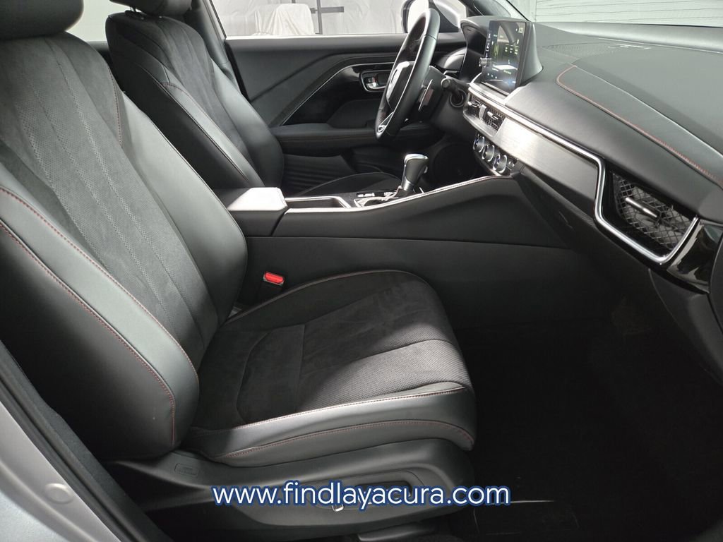 Used 2025 Acura ADX A-Spec FWD image 18