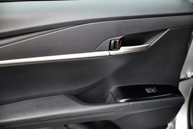 Used 2025 Toyota Camry LE image 23