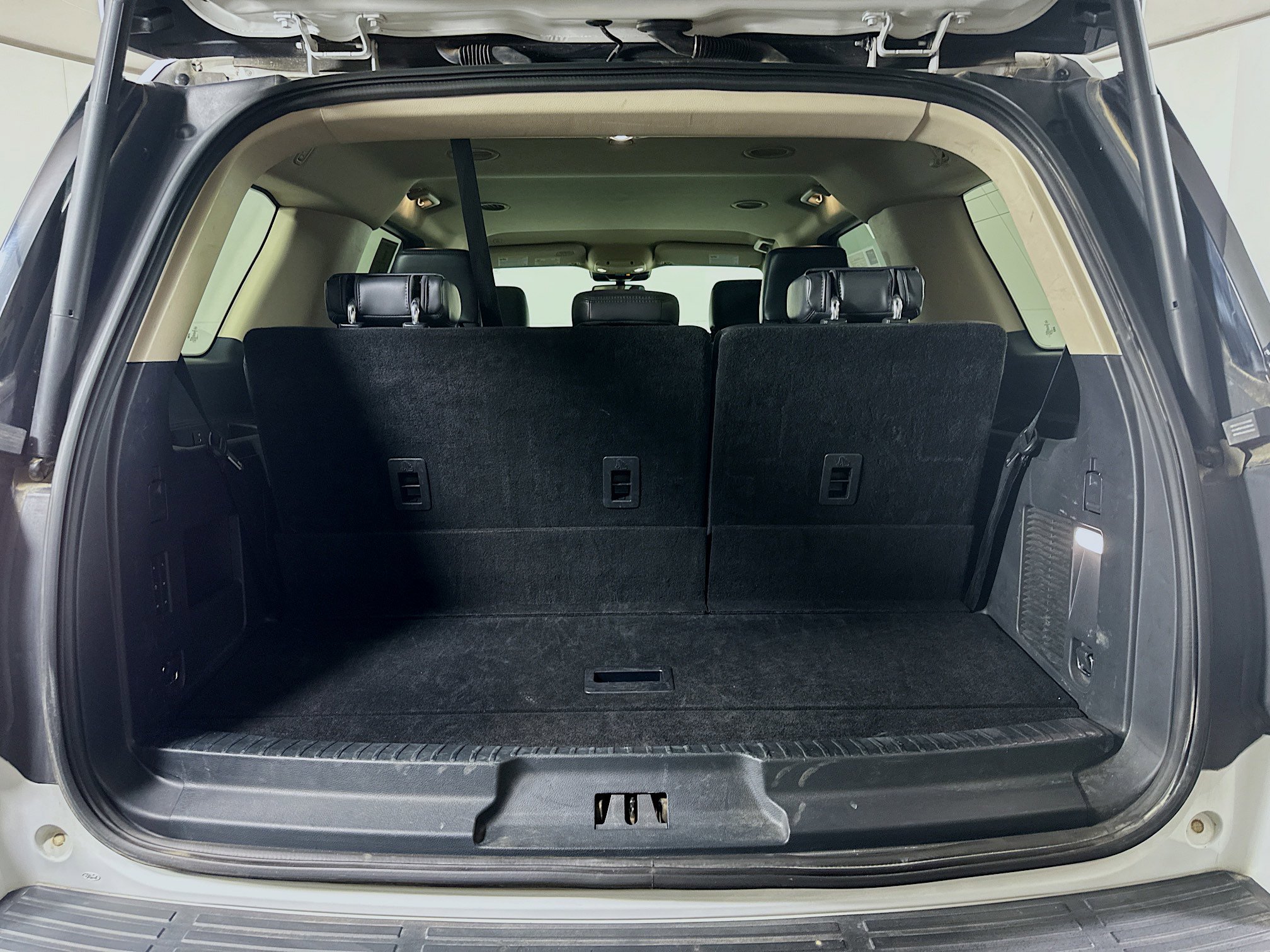 Used 2024 Ford Expedition XLT image 30