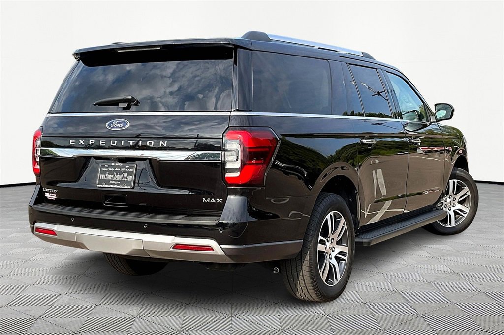 Used 2024 Ford Expedition Max Limited image 12