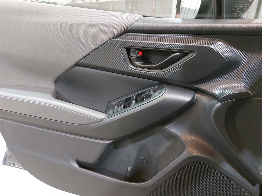 Used 2024 Subaru Crosstrek 2.0i Premium image 25