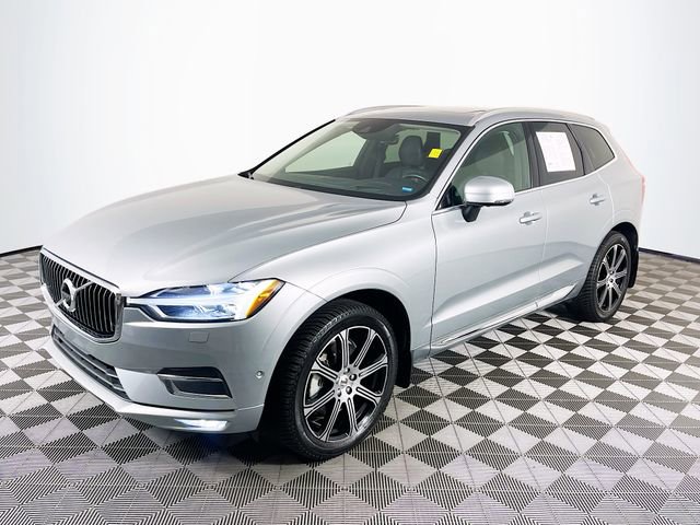 Used 2018 Volvo XC60 T6 Inscription w/ Convenience Package image 4
