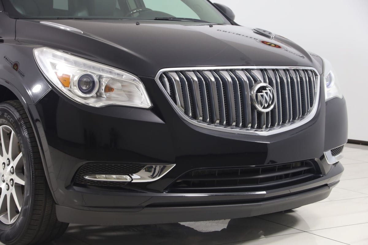 Used 2017 Buick Enclave Leather FWD image 35