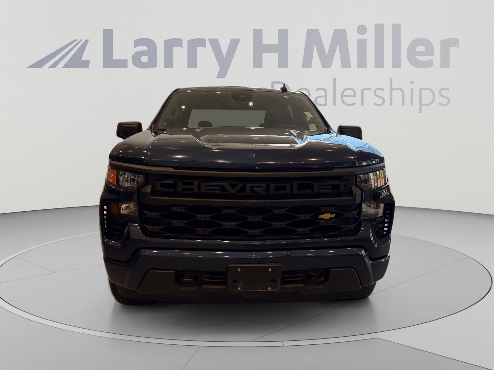 Used 2022 Chevrolet Silverado 1500 Custom AWD/4WD image 8