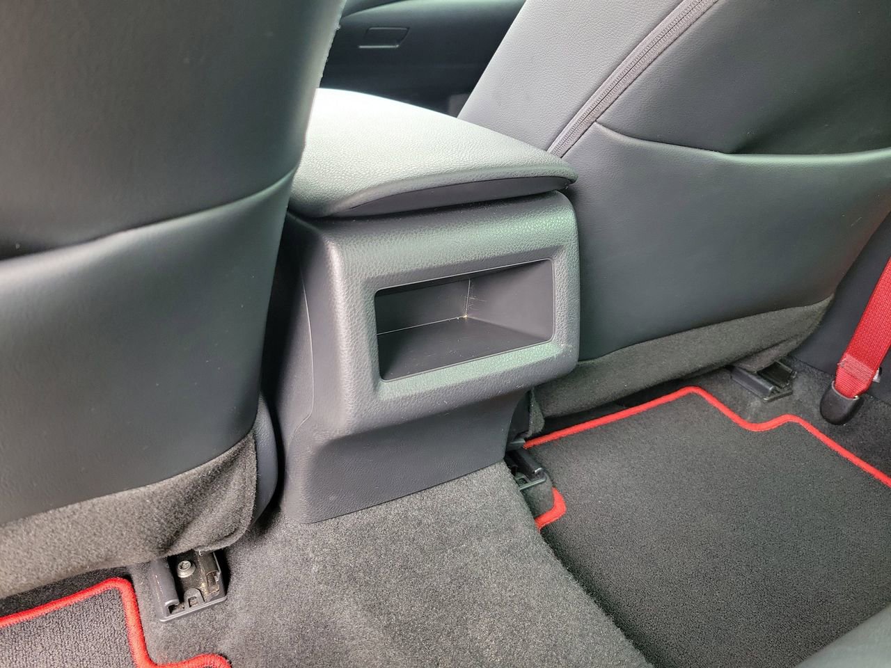 Used 2022 Toyota Camry TRD w/ TRD Package w/JBL Audio image 11