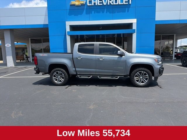 Used 2022 Chevrolet Colorado W/T w/ Custom Special Edition AWD/4WD image 2