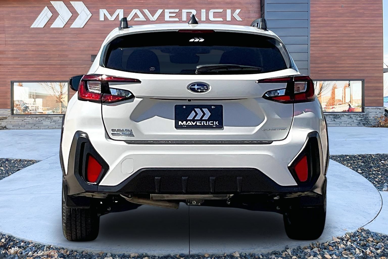 Used 2024 Subaru Crosstrek 2.0i Premium AWD/4WD image 6