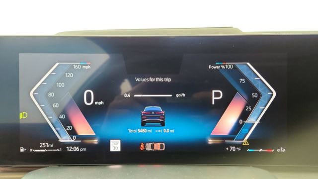 Used 2025 BMW X6 xDrive40i w/ Premium Package image 39