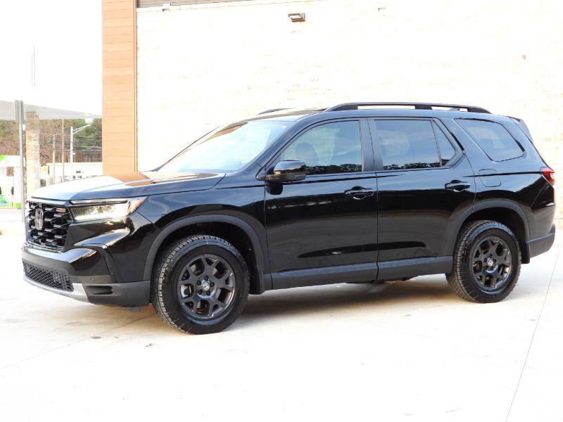 Used 2025 Honda Pilot TrailSport image 20