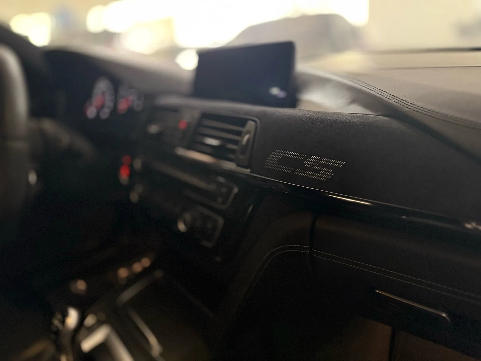 Used 2019 BMW M4 CS image 22