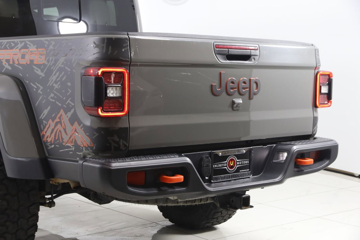 Used 2021 Jeep Gladiator Mojave w/ LED Lighting Group AWD/4WD image 22