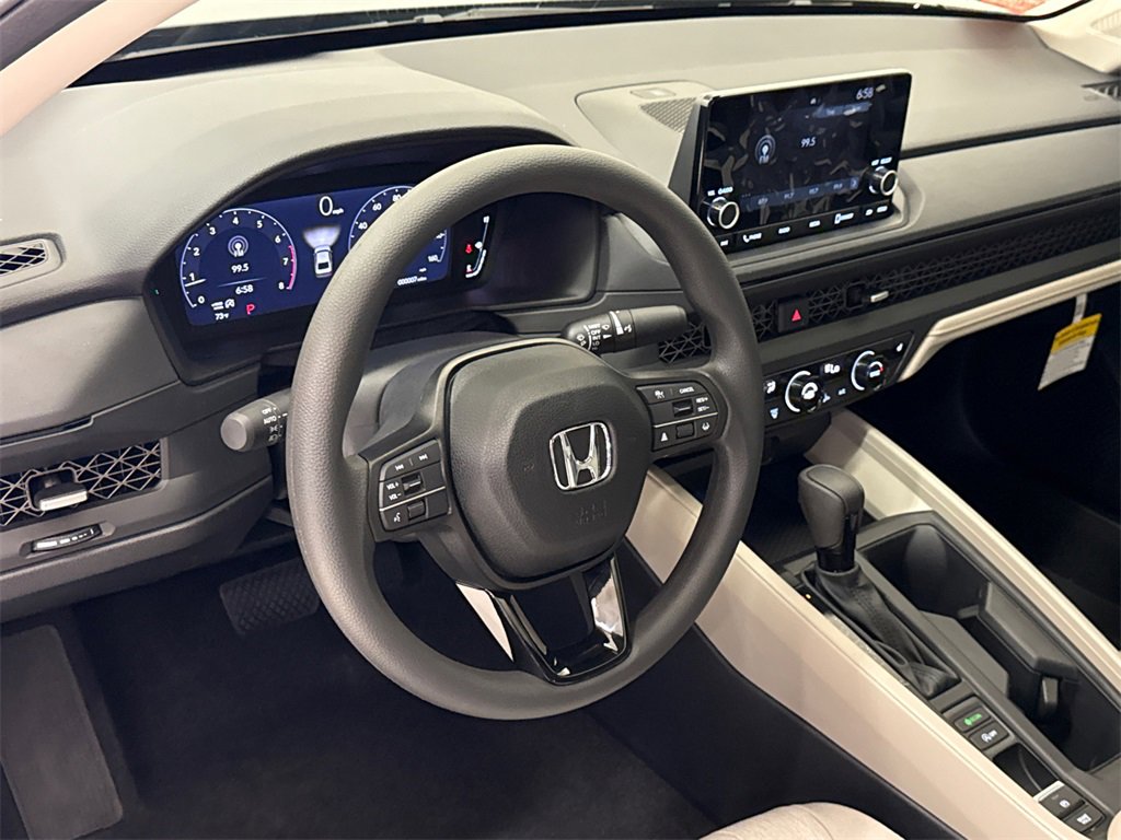 New 2025 Honda Accord SE image 15