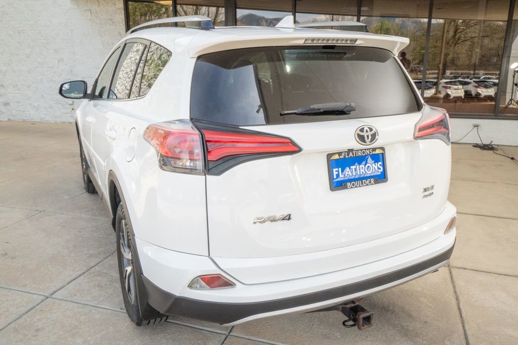 Used 2017 Toyota RAV4 XLE image 5