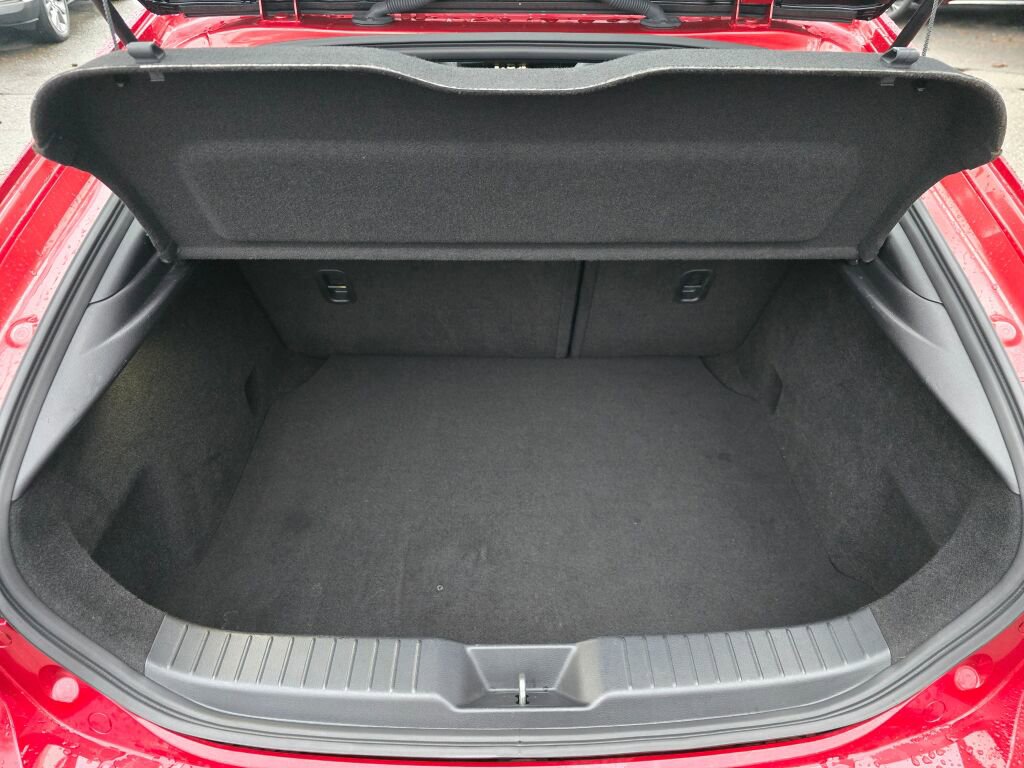 Used 2021 MAZDA MAZDA3 s image 34