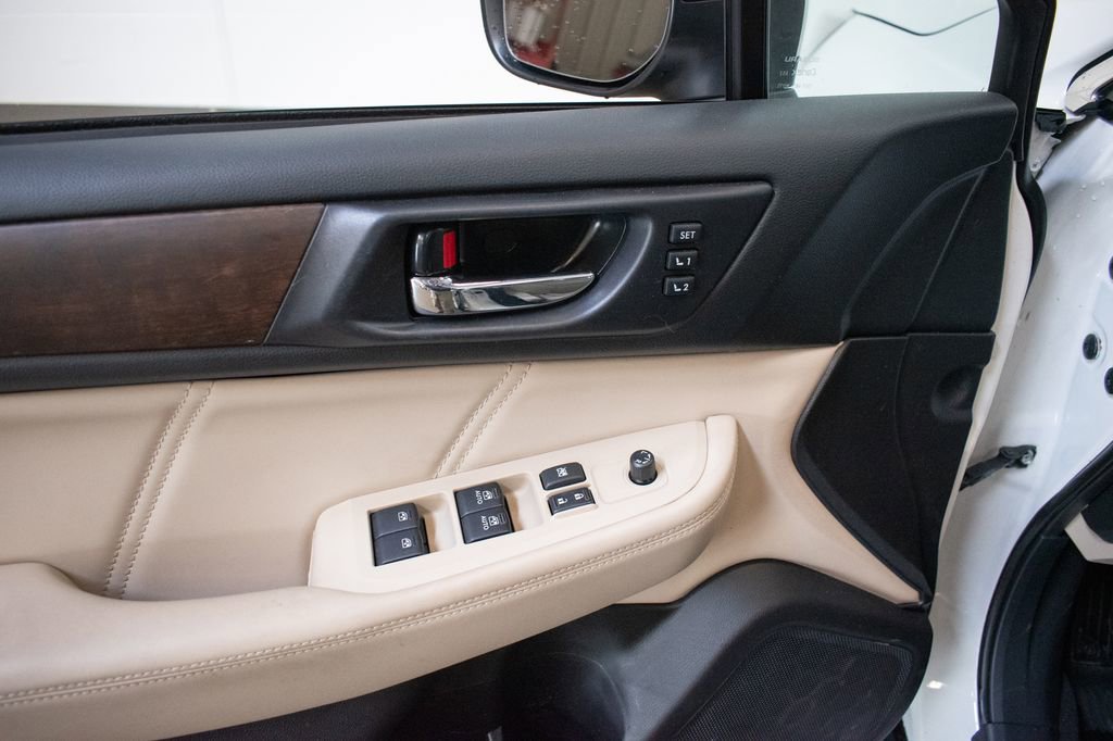 Used 2019 Subaru Outback 2.5i Limited AWD/4WD image 22