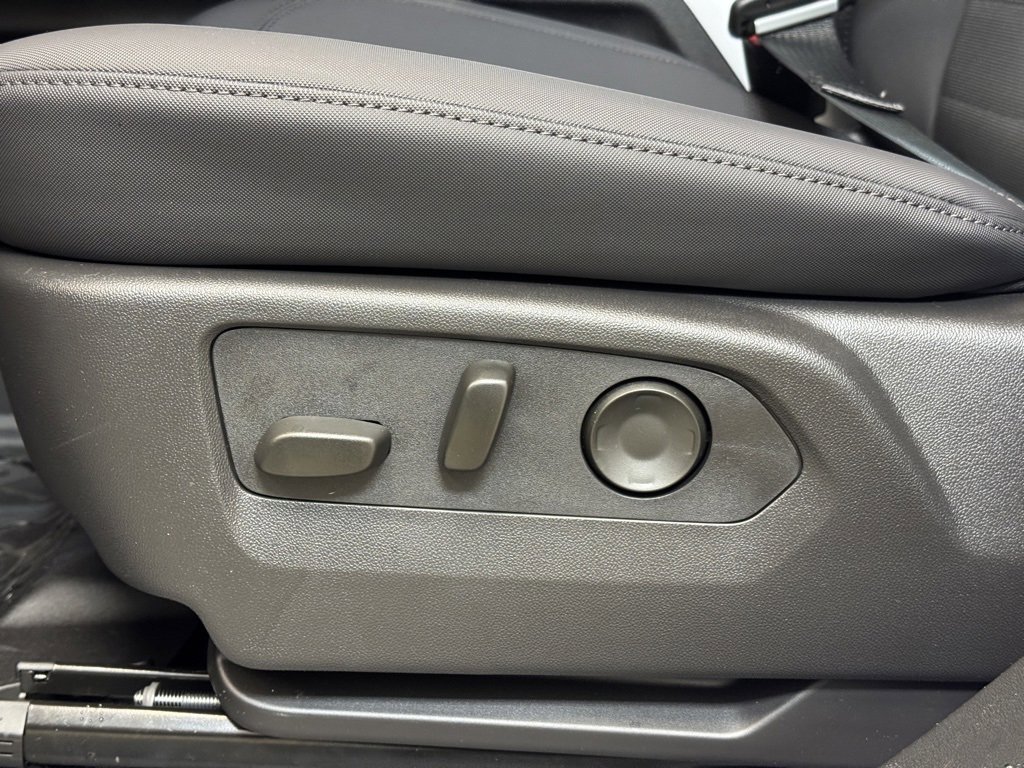 New 2025 GMC Hummer EV 2X image 11