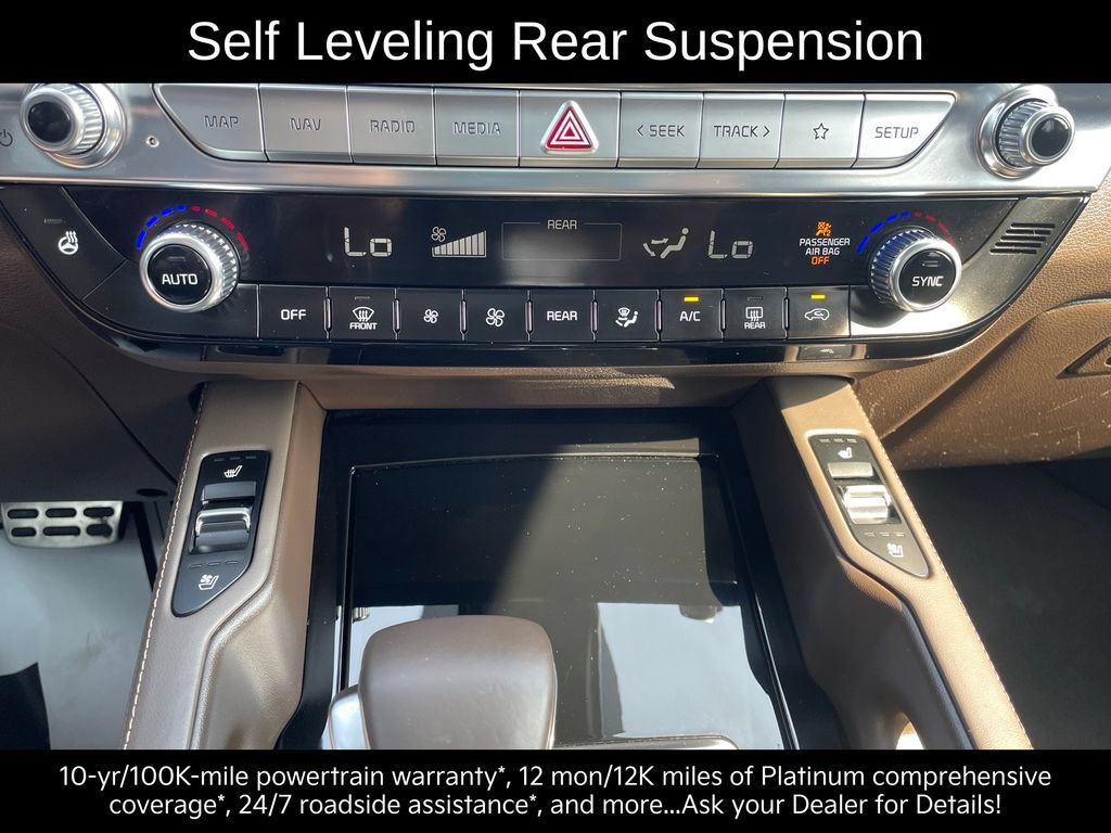 Used 2022 Kia Telluride SX w/ Nightfall Edition Package AWD/4WD image 17