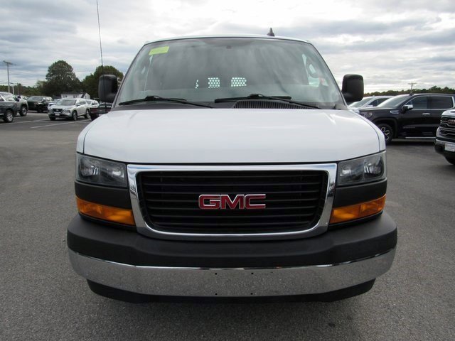 Used 2023 GMC Savana 2500 w/ Driver Convenience Package image 4