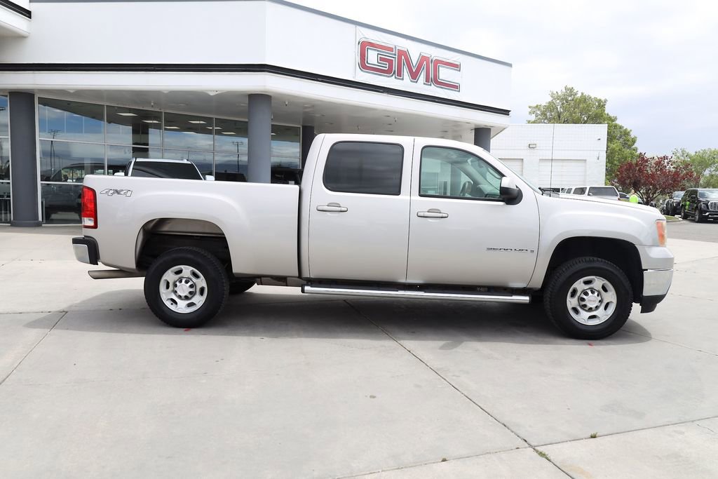 Used 2007 GMC Sierra 2500 SLT w/ Convenience Package AWD/4WD image 7