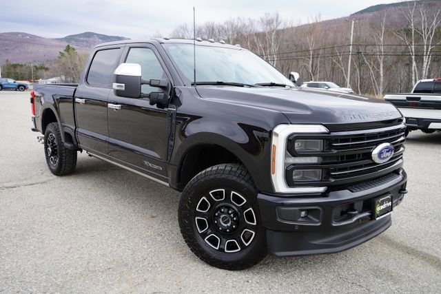 Used 2025 Ford F250 Platinum AWD/4WD image 3