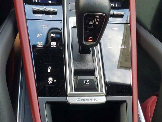 Certified 2023 Porsche Cayenne Turbo image 32