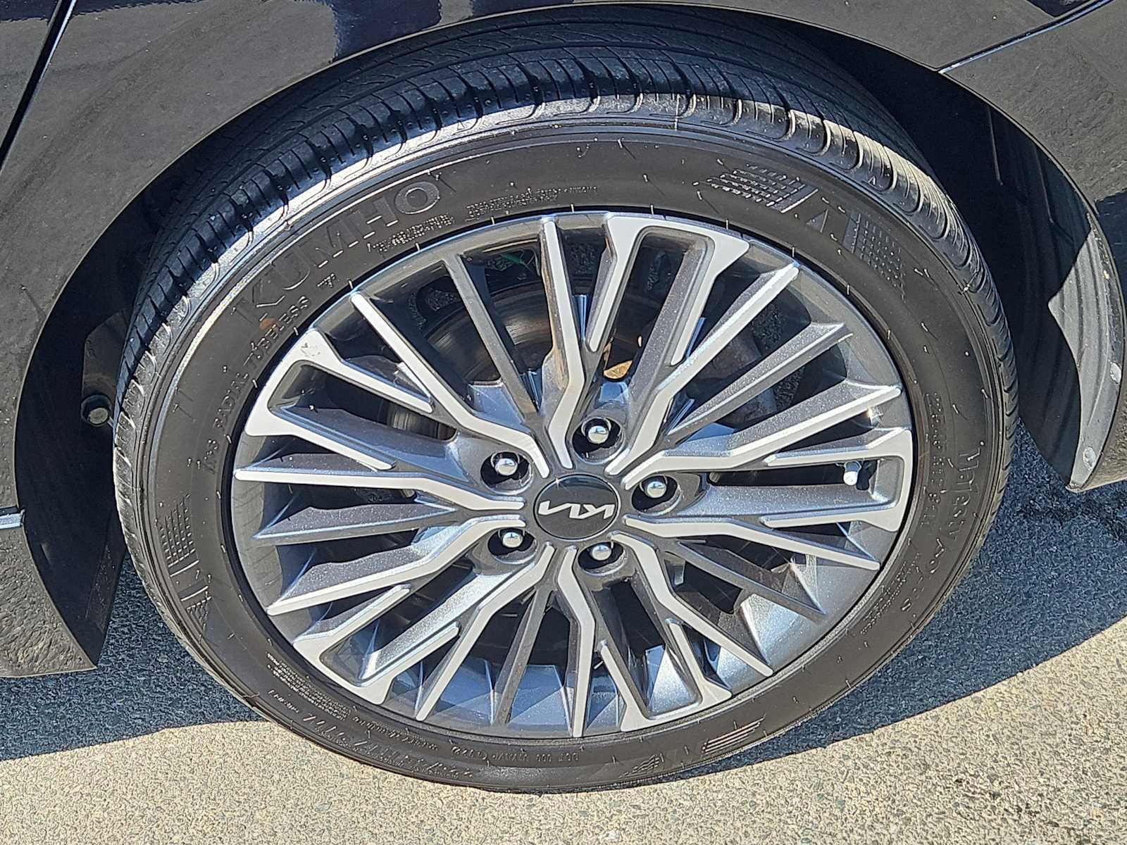 Used 2023 Kia Forte GT-Line FWD image 8