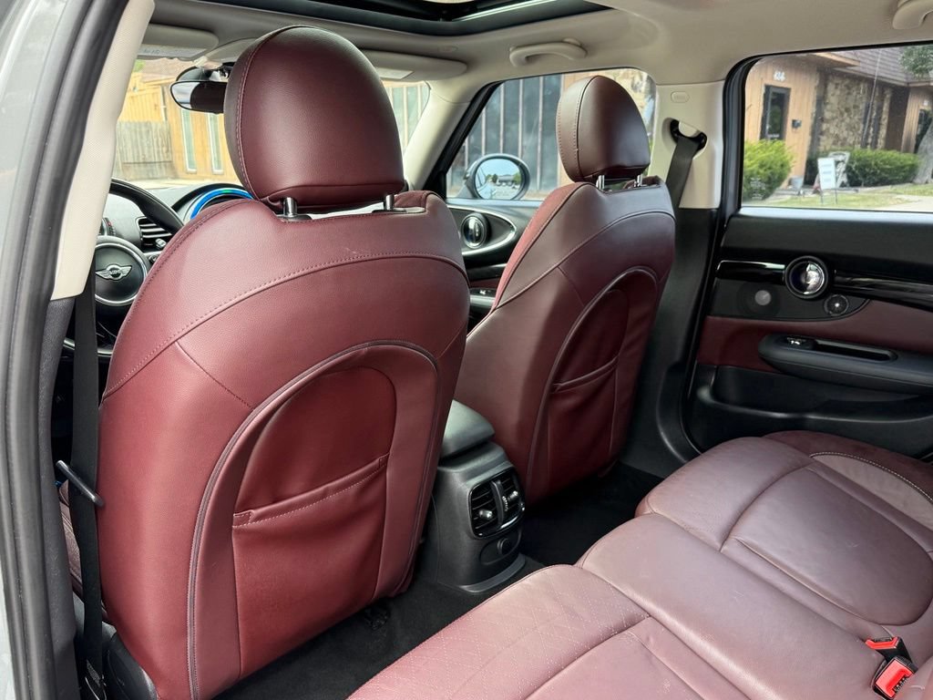 Used 2016 MINI Cooper Clubman FWD image 15