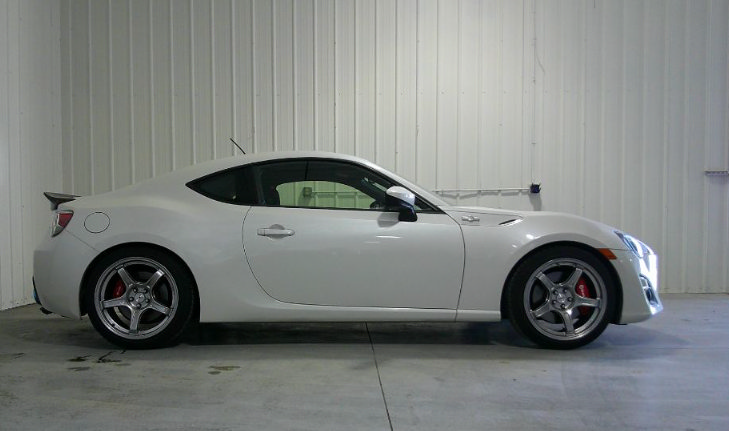 Used 2013 Scion FR-S RWD image 5