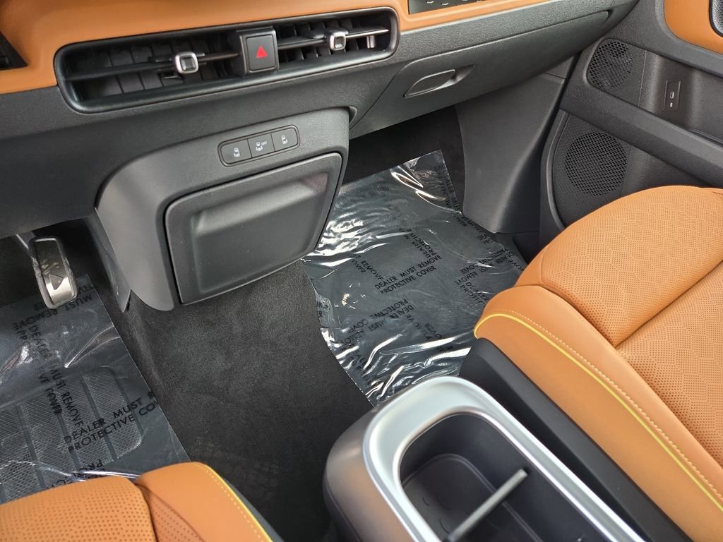 New 2025 Volkswagen ID. Buzz Pro S image 25