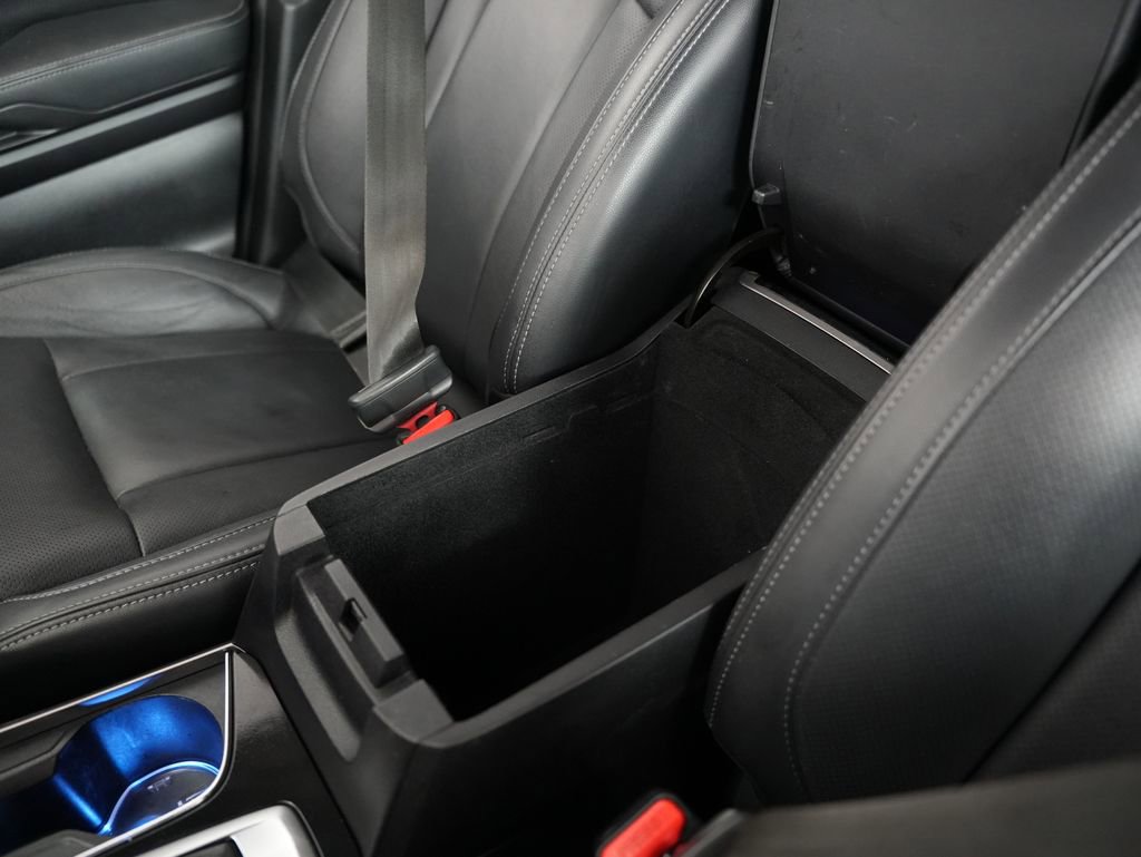 Used 2022 Subaru Ascent Limited image 34