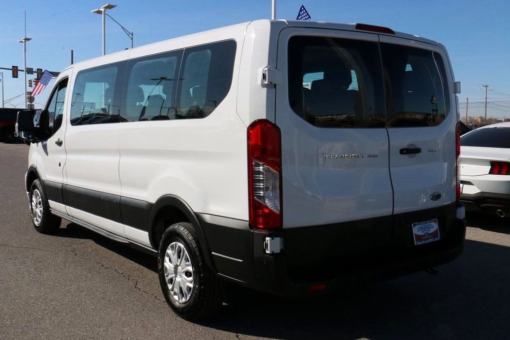 Used 2023 Ford Transit 350 XLT image 7