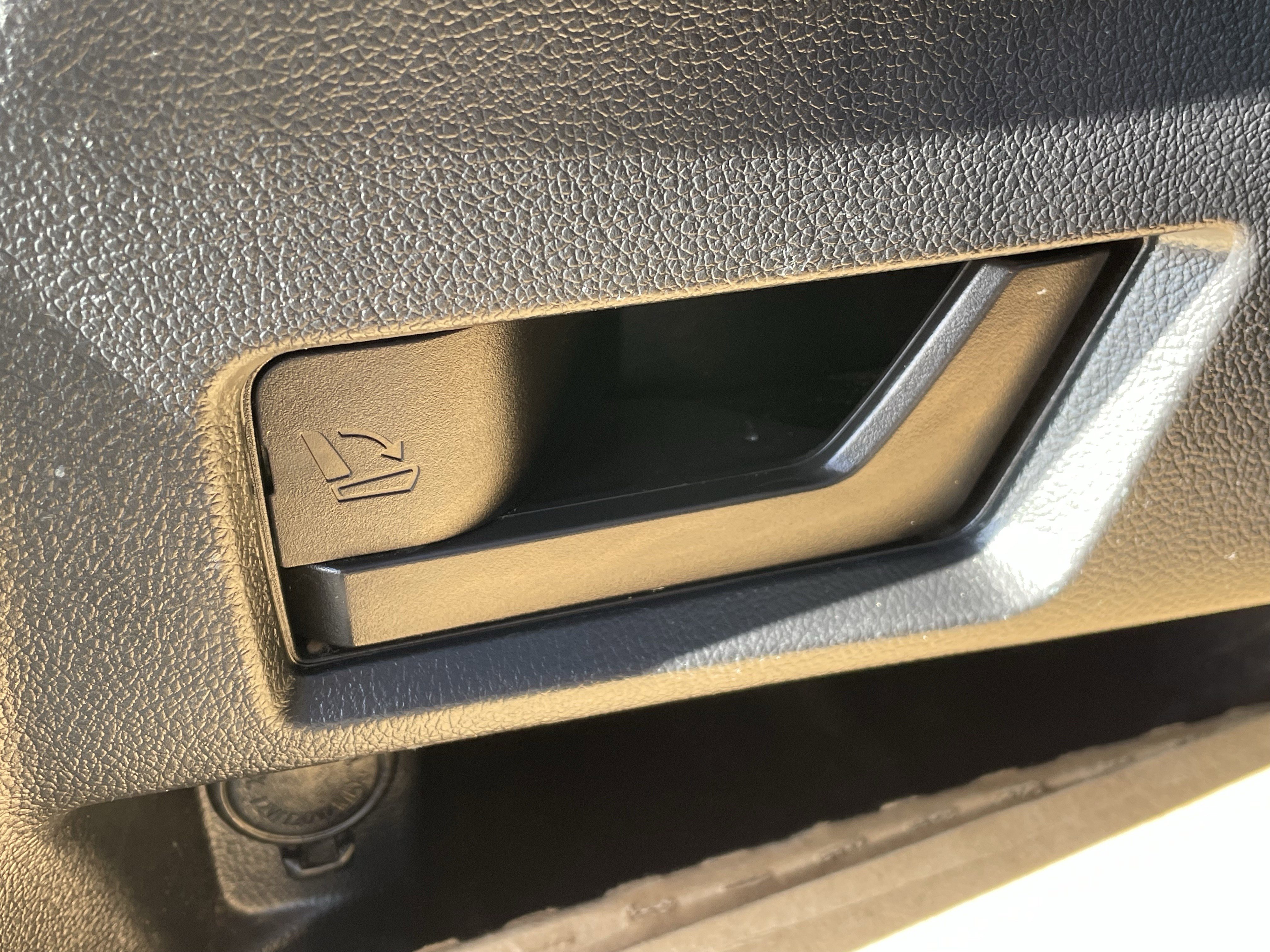 Used 2019 Subaru Outback 2.5i Touring w/ Popular Package #3A image 7