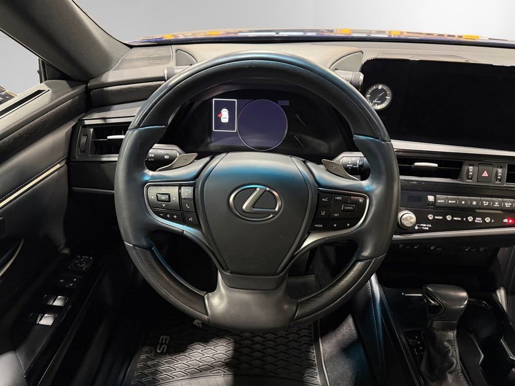 Used 2023 Lexus ES 350 w/ Premium Package image 24