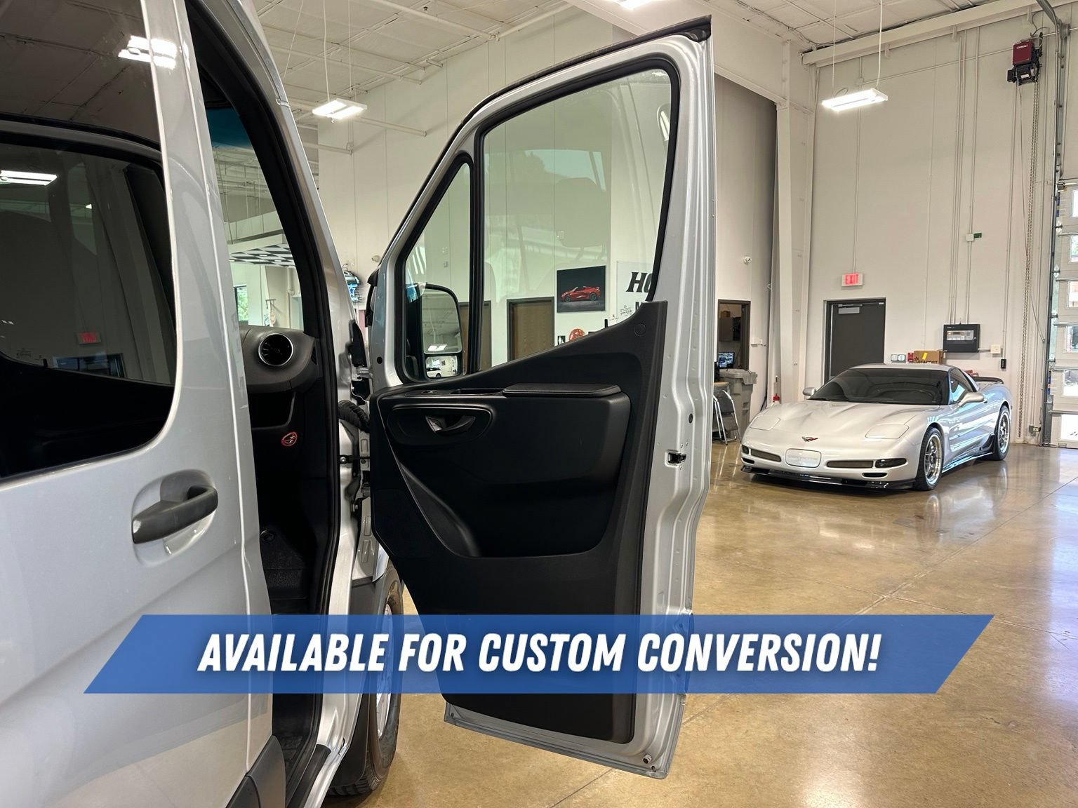 Used 2023 Mercedes-Benz Sprinter 2500 image 39