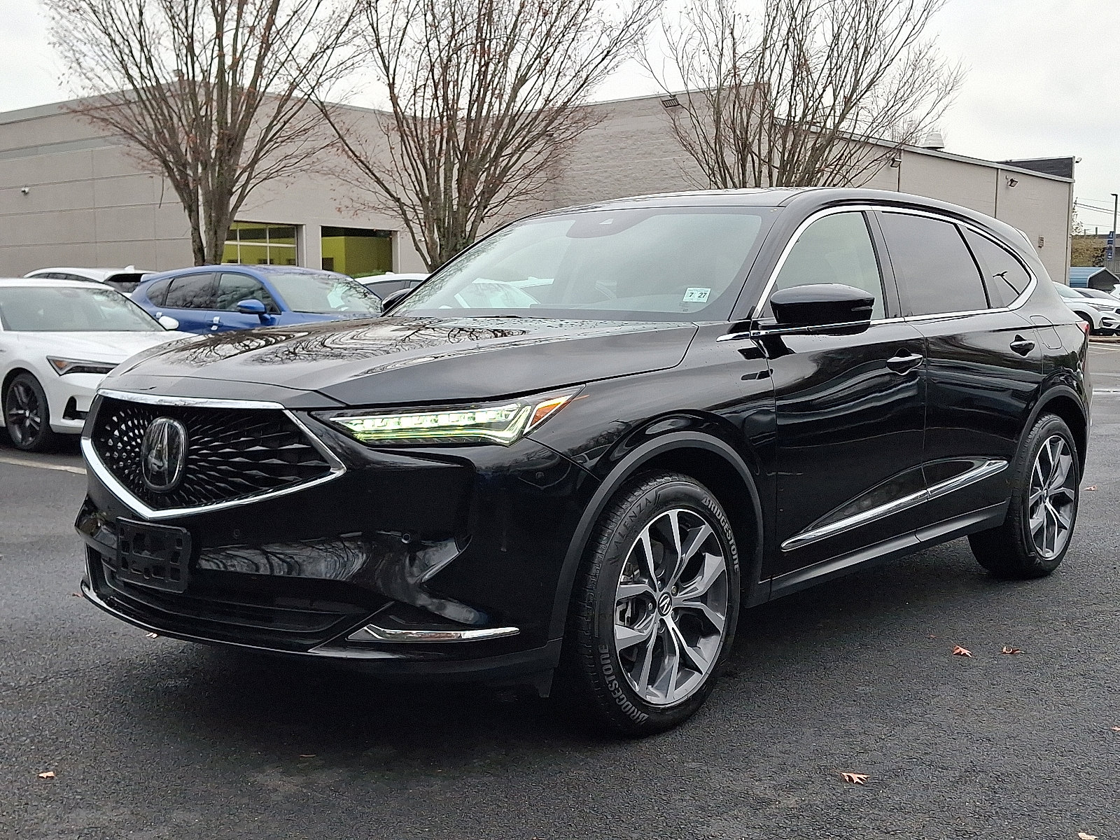 Certified 2023 Acura MDX w/ Technology Package image 3
