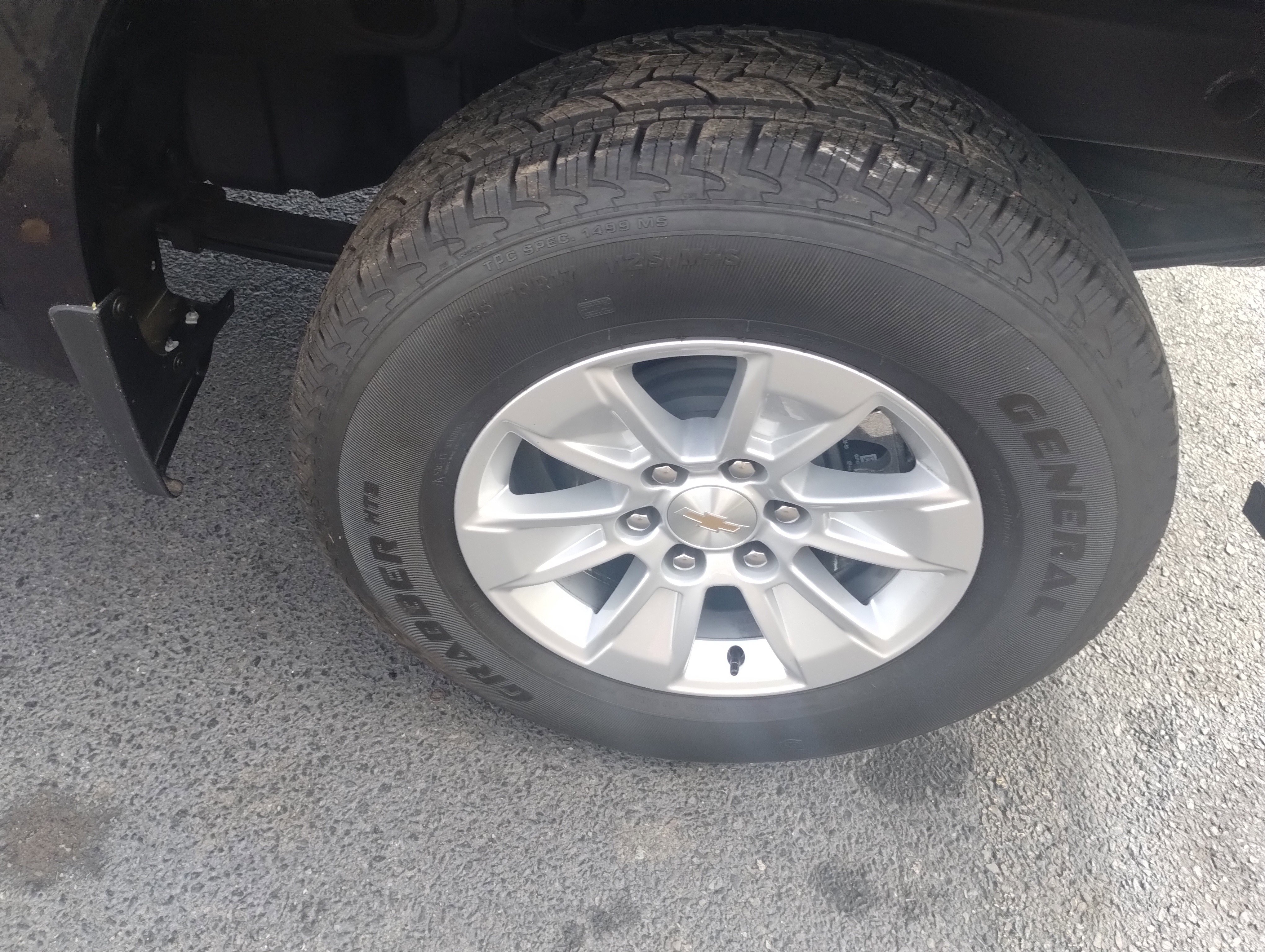 Used 2025 Chevrolet Silverado 1500 LT image 18