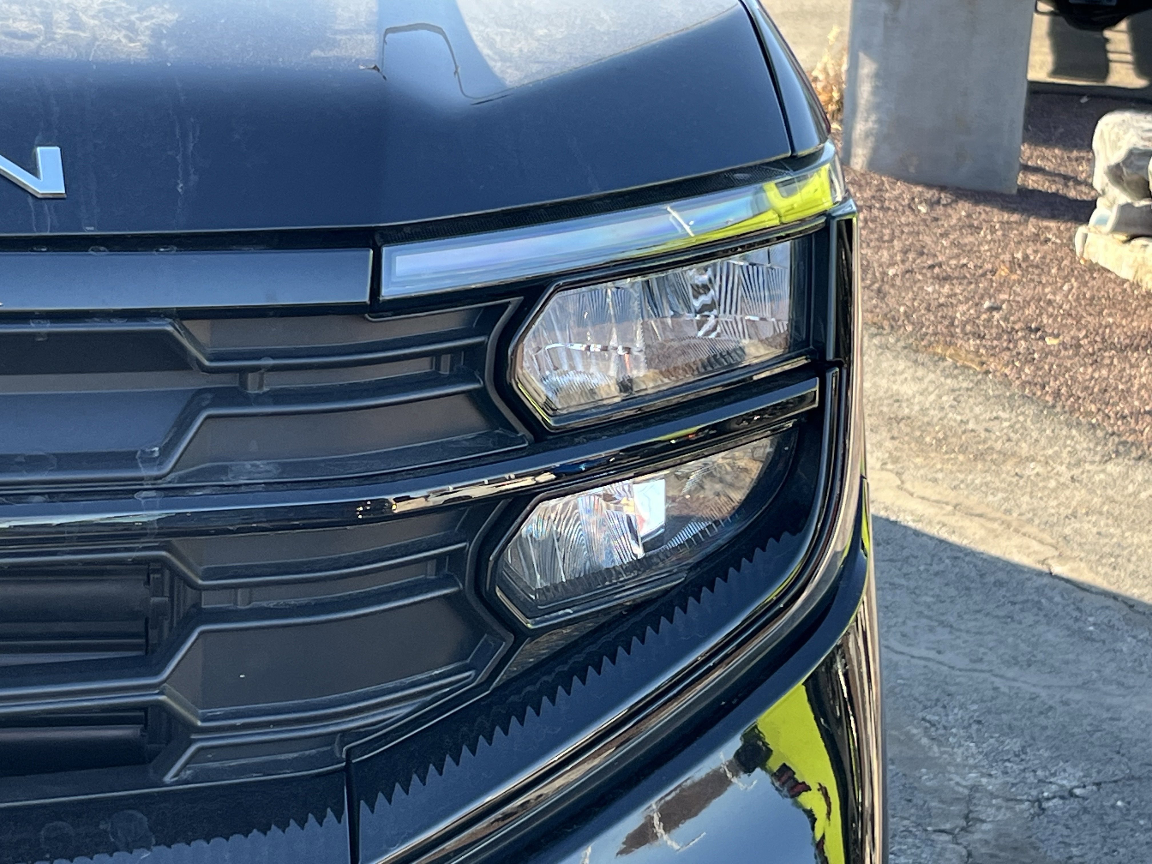 Used 2025 Ford Expedition Active image 12