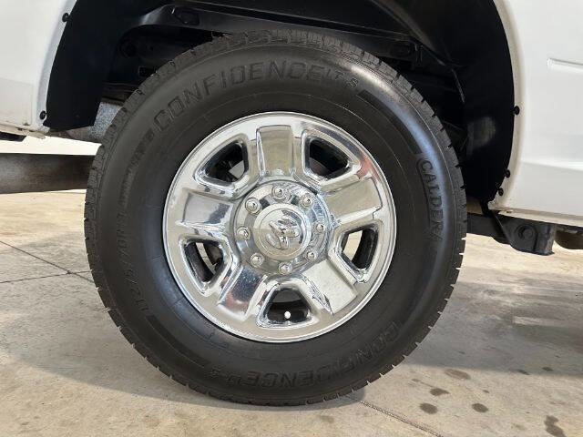 Used 2016 RAM 2500 Tradesman w/ Chrome Appearance Group image 23