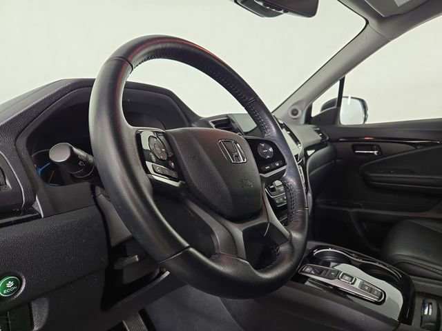 Used 2020 Honda Pilot Touring image 14