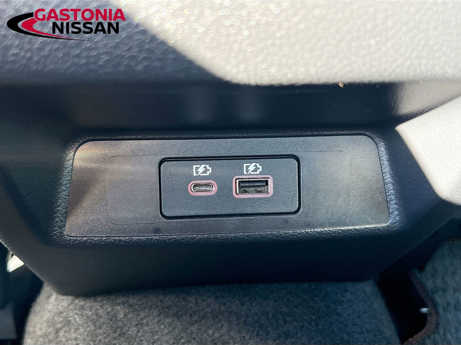 Used 2024 Nissan Altima 2.5 SR w/ SR Premium Package image 33