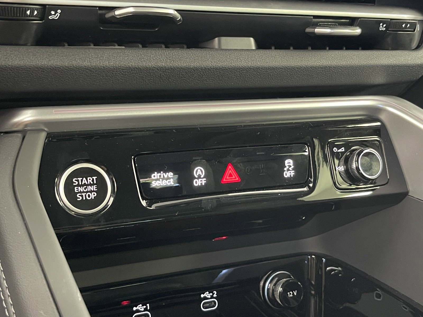 New 2025 Audi Q5 Prestige image 36