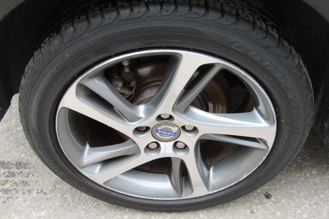 Used 2013 Volvo C30 T5 image 35