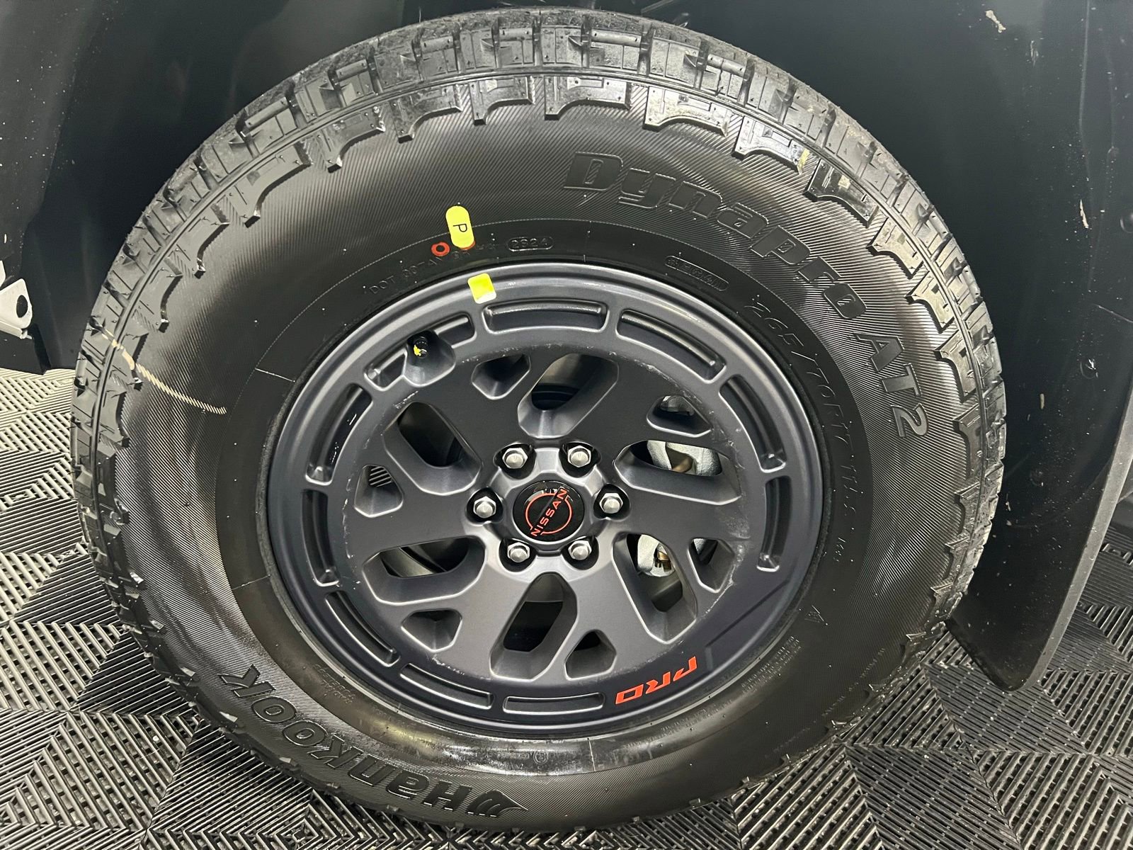 New 2025 Nissan Frontier PRO-4X w/ Tow Package image 7