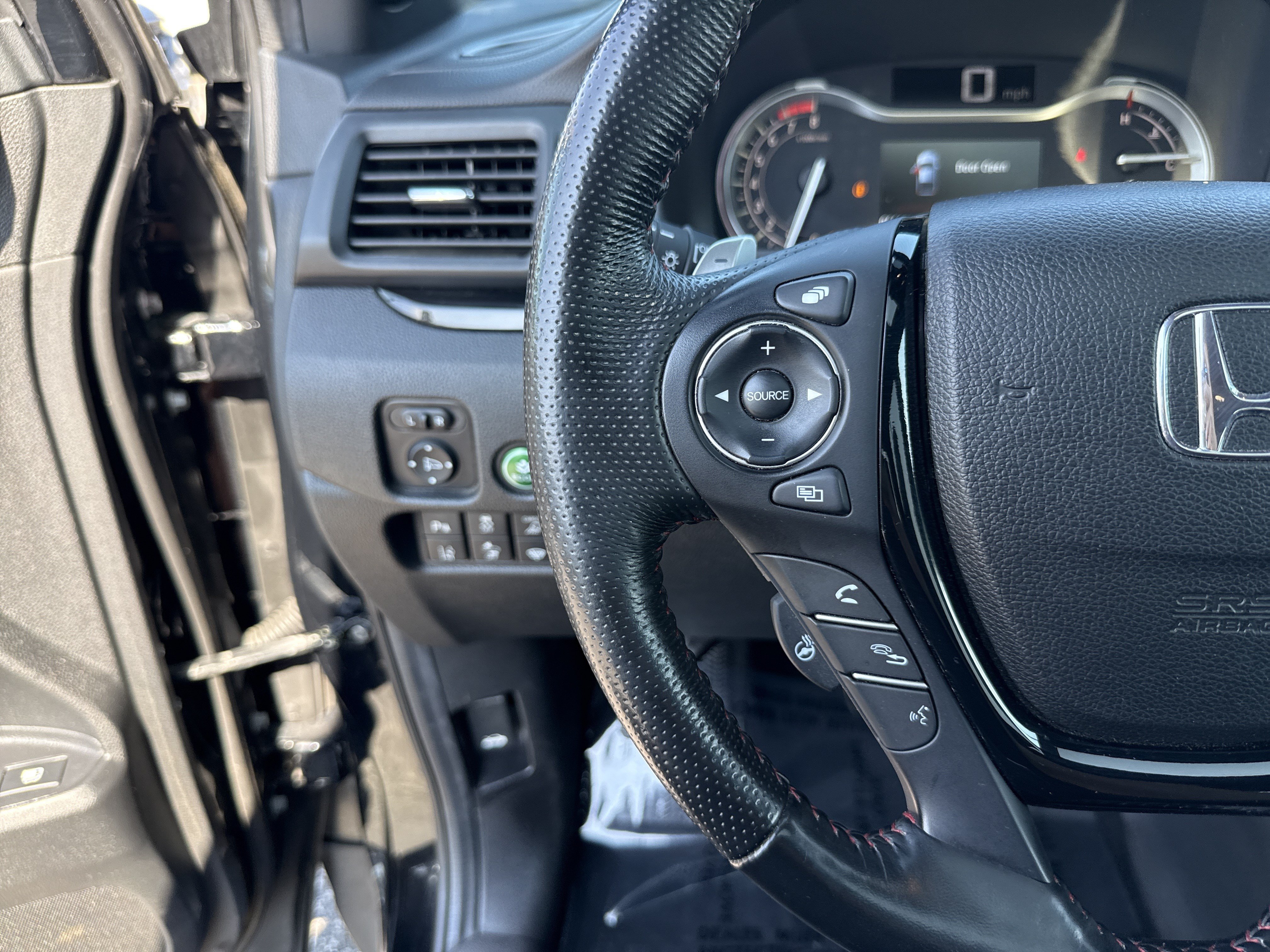 Used 2021 Honda Ridgeline Black Edition image 19