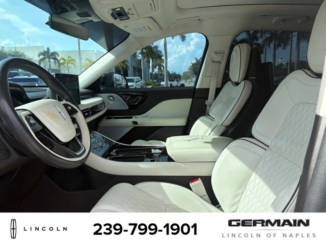 Used 2023 Lincoln Aviator Black Label w/ Dynamic Handling Package AWD/4WD image 12