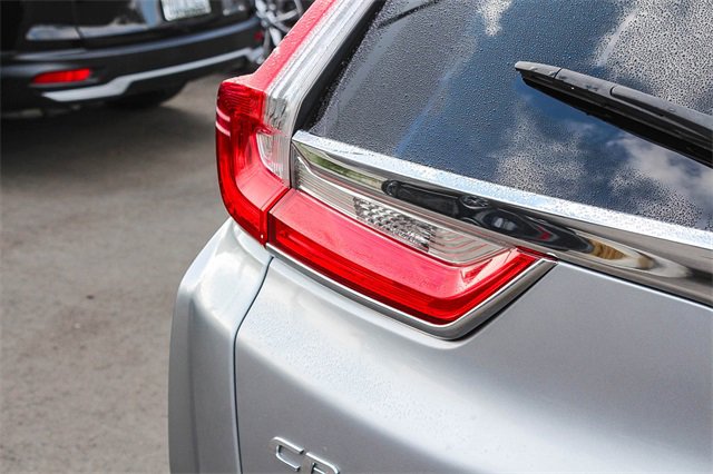 Used 2018 Honda CR-V Touring image 8