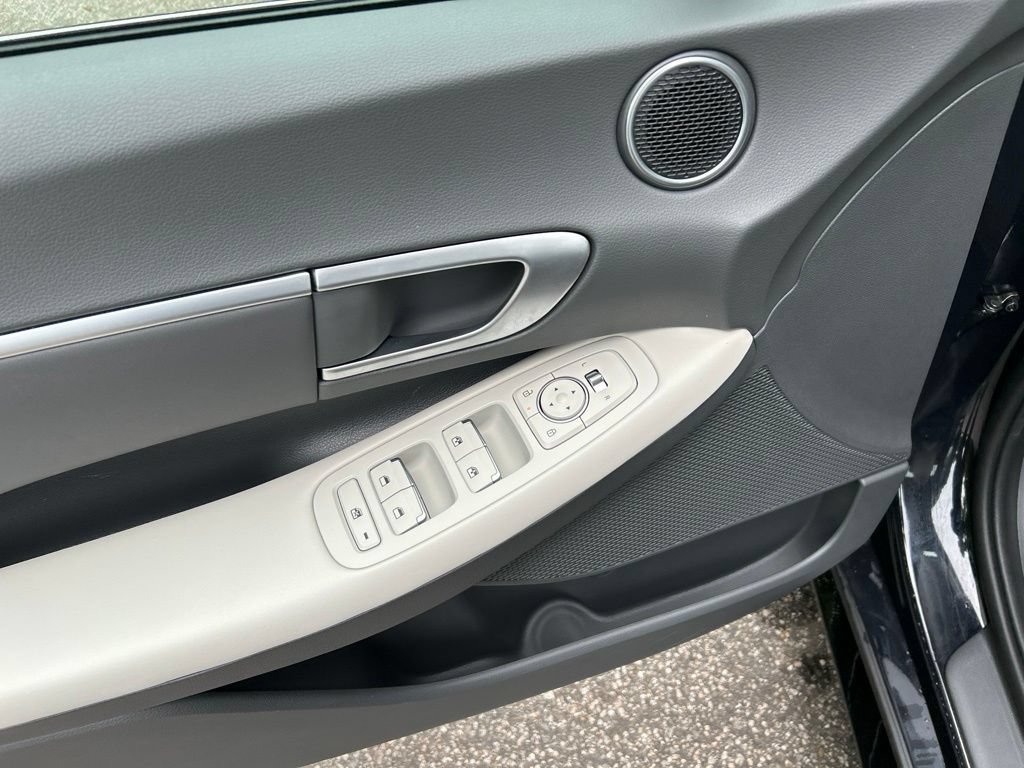 Certified 2026 Hyundai Sonata SEL FWD image 15