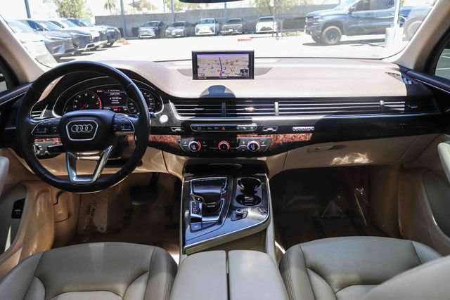 Used 2019 Audi Q7 3.0T Premium w/ Convenience Package AWD/4WD image 14