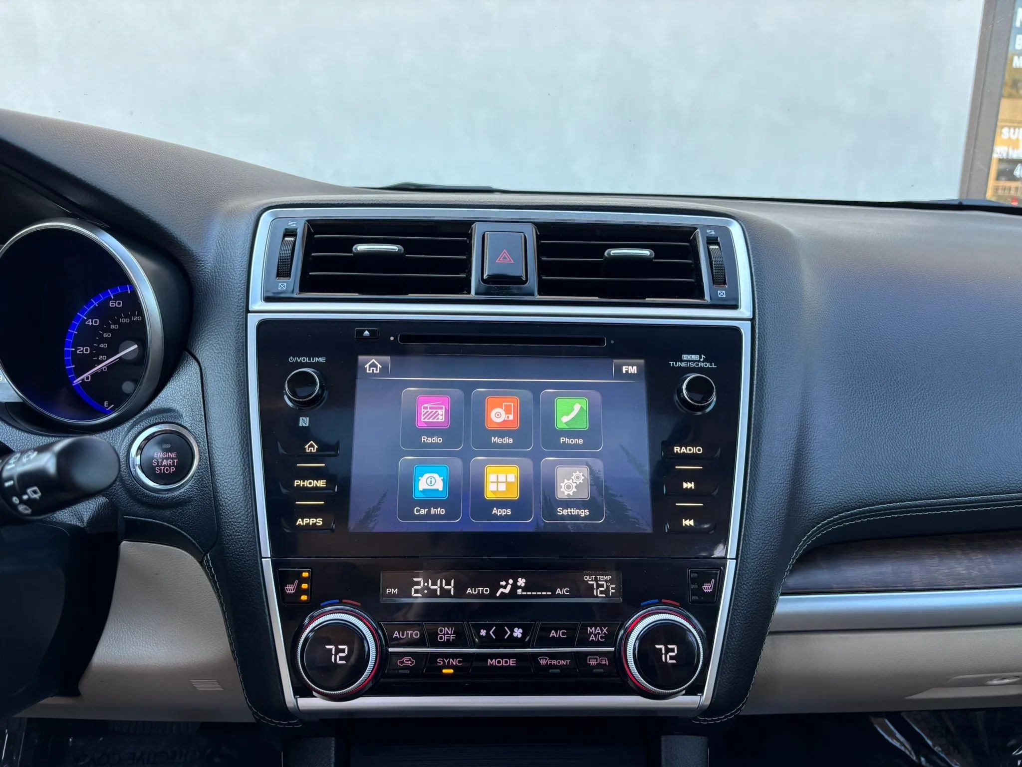 Used 2018 Subaru Outback 2.5i Limited w/ Popular Package #2 AWD/4WD image 30