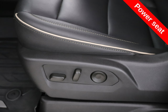 Used 2025 GMC Yukon Elevation AWD/4WD image 18